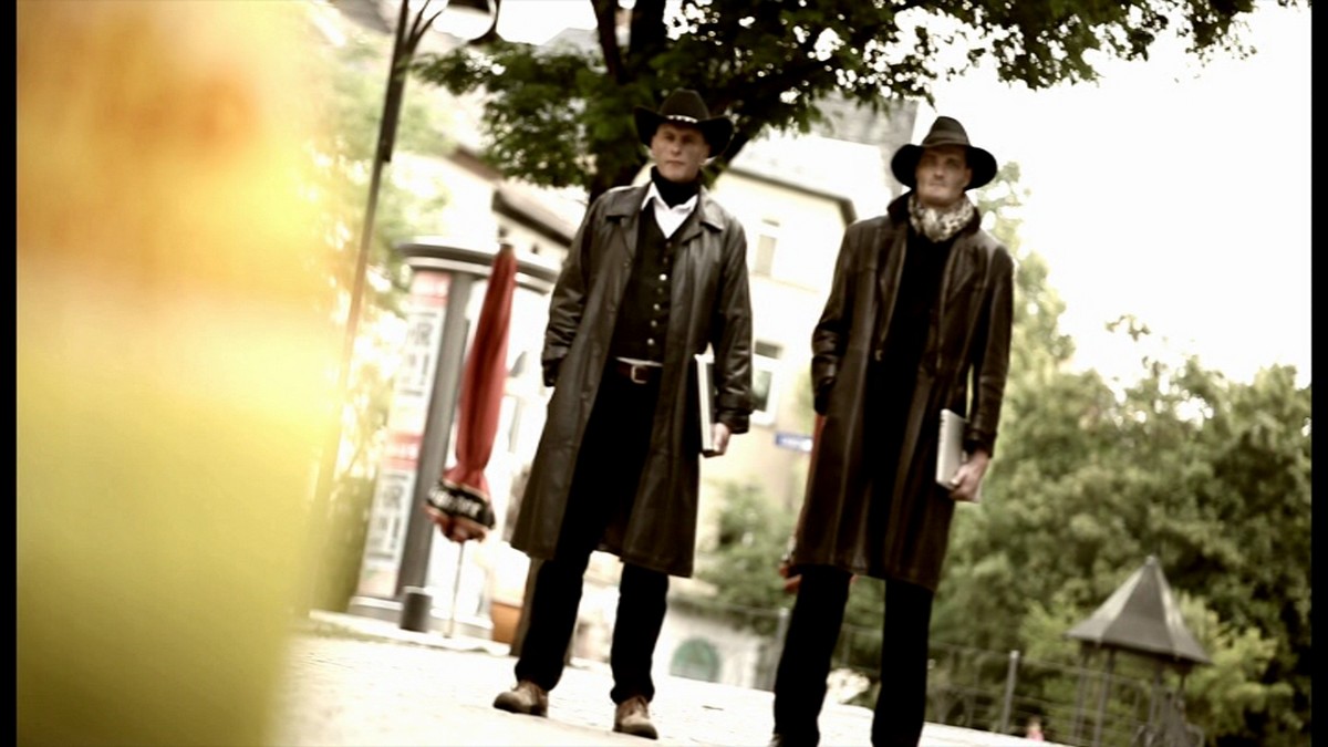 Geld im Niemandsland