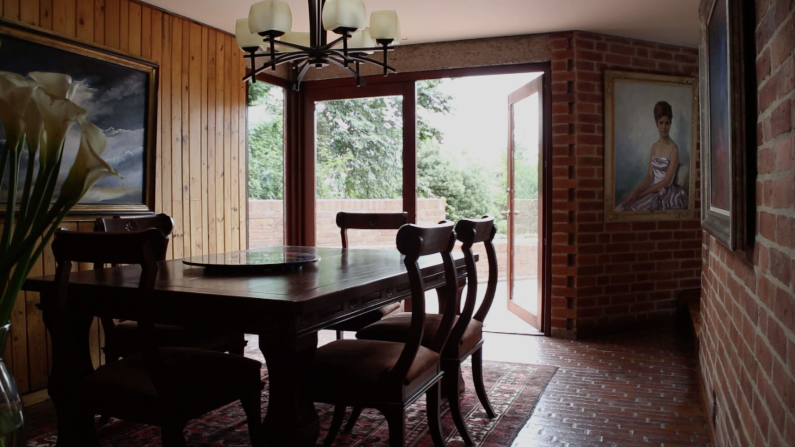 Les Ancillas – Die Begleiter